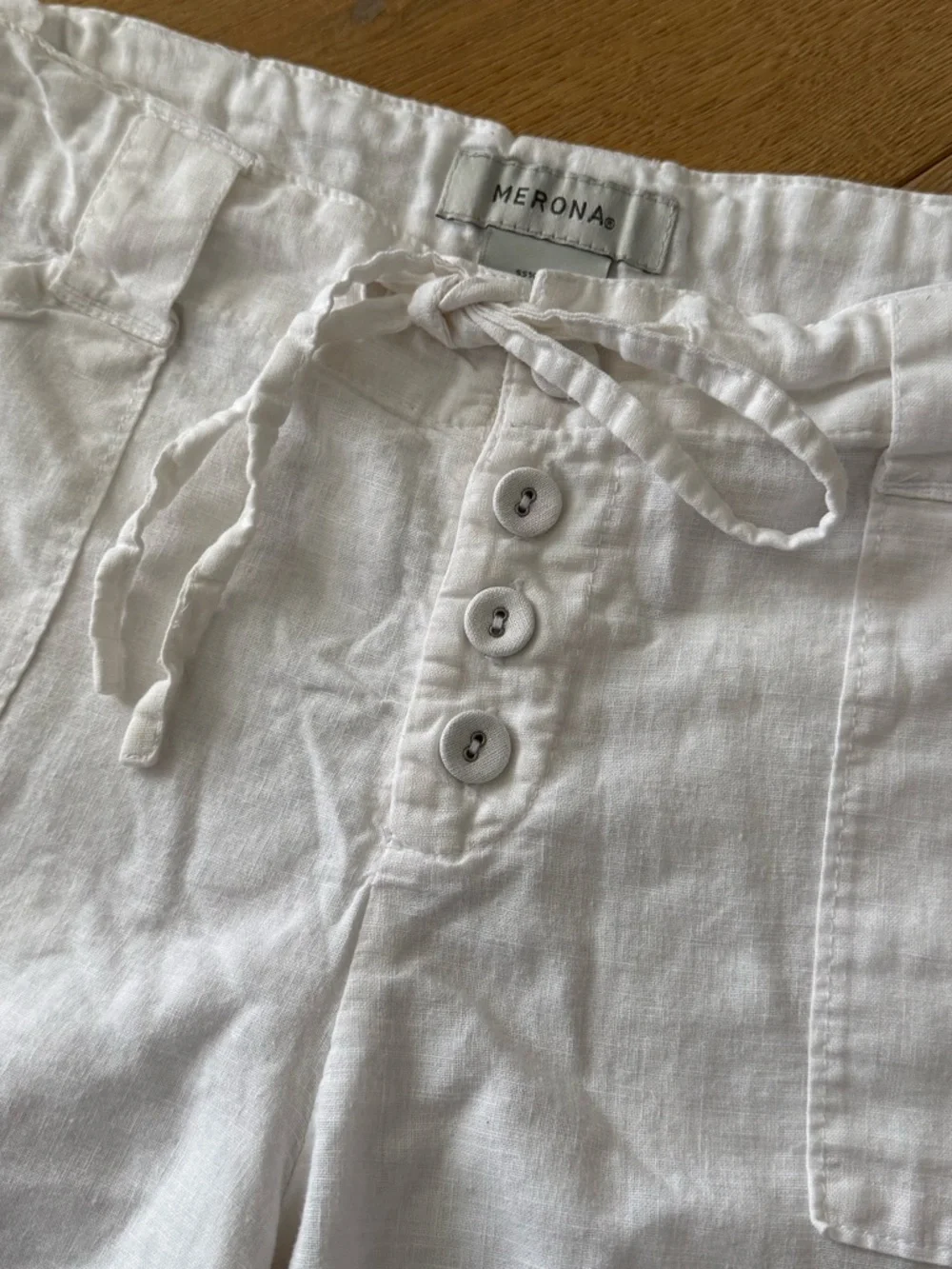 Merona Y2K White Linen Bermuda Shorts Small - Picture 2 of 6